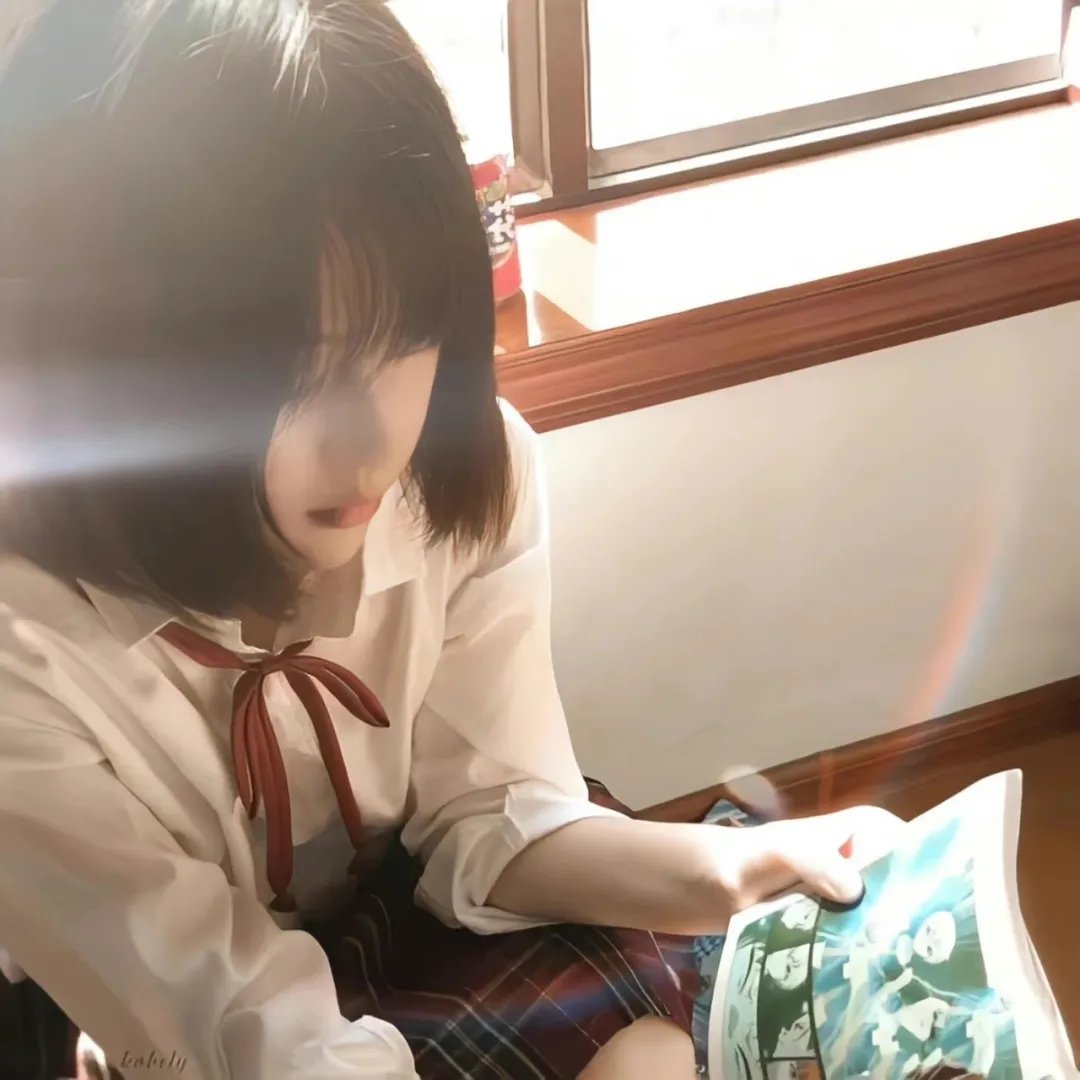 别惹她，她有八个哥哥
